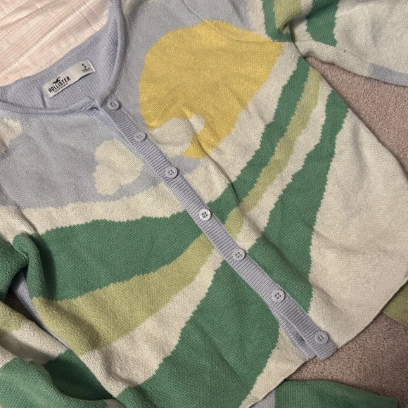 Hollister Pastel Landscape Cardigan - Picture 3 of 8